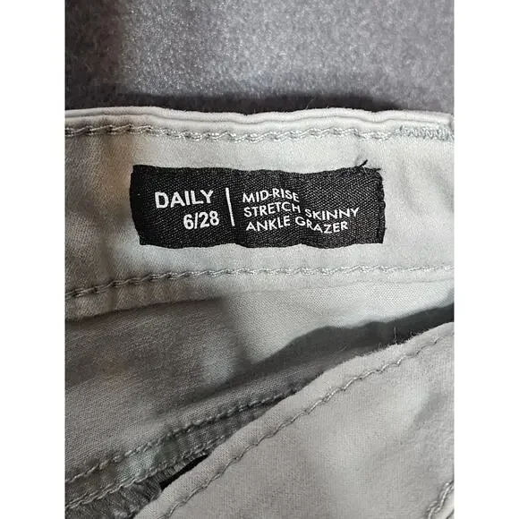 Buffalo Jeans Womens 6/28 Gray Mid Rise Stretch Skinny Ankle Grazer - Picture 4 of 10